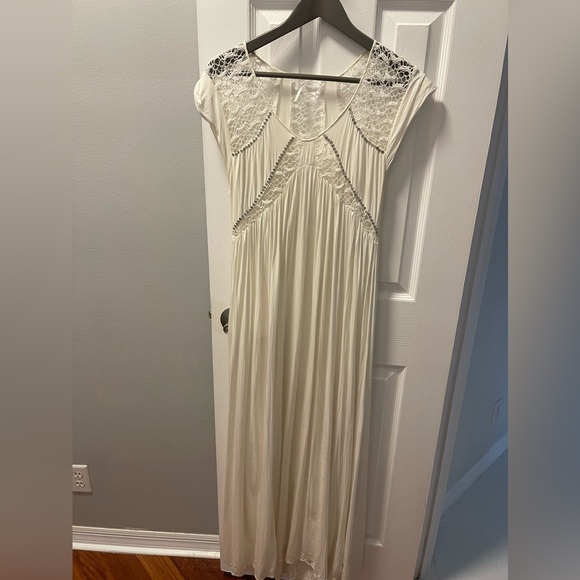 Free People San Jose White Maxi Dress in XS/TP - Picture 2 of 8
